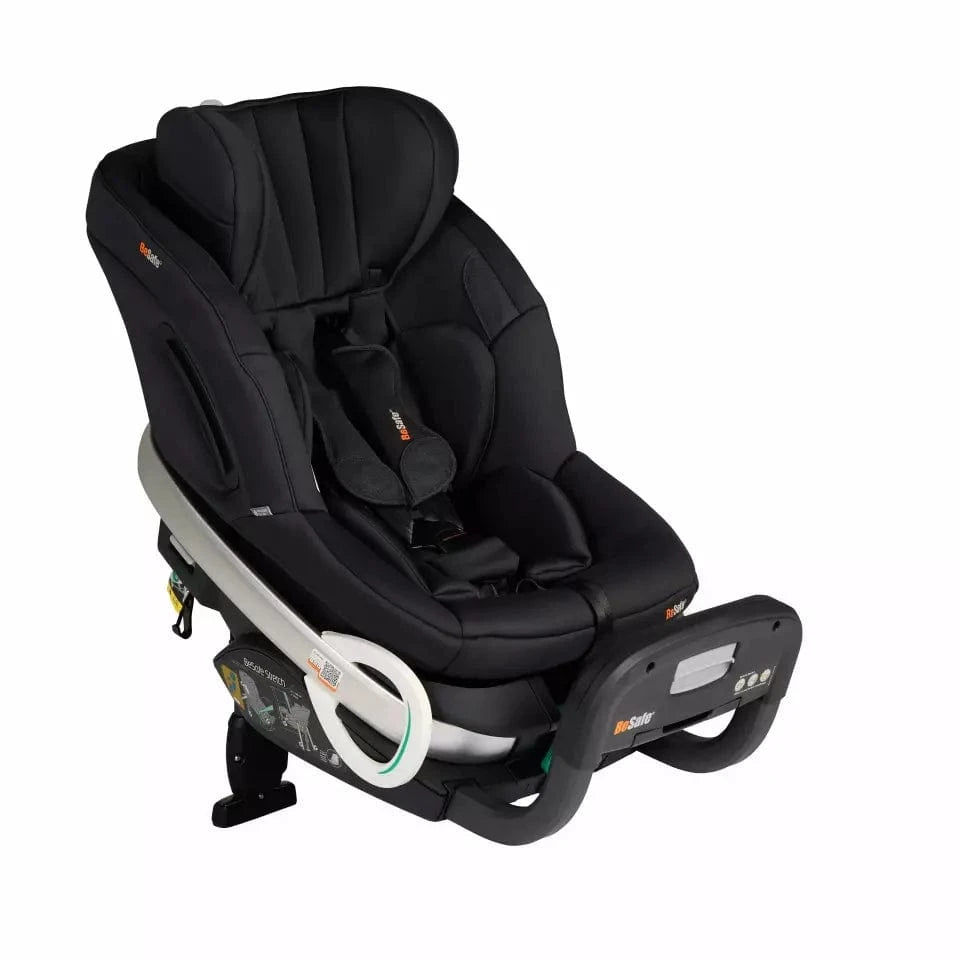BeSafe Stretch Car Seat in Black SoftBreeze